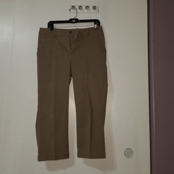 2 pair Croft & Barrow. Size 10. - Picture 3 of 5